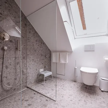 4 Personen 47 Überlingen